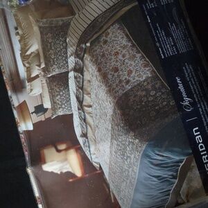 4 Pcs. Sheridan Signature Letiticia 100% Cotton Quilt Cover King Bed Set